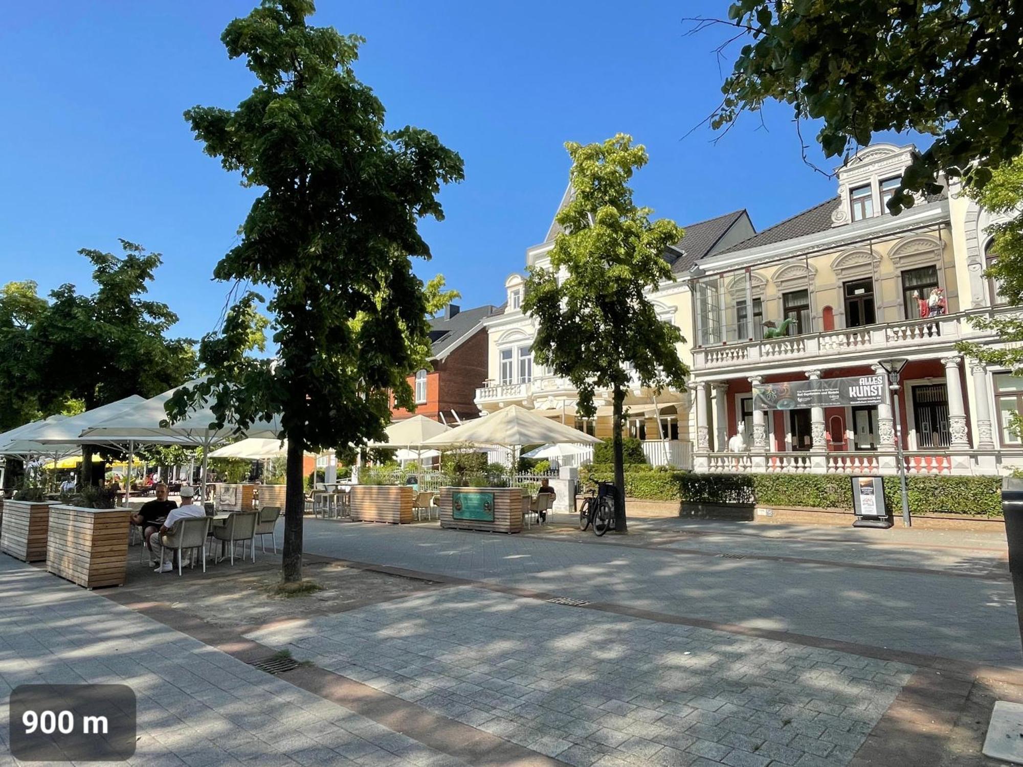 Studio3 Zentral Und Ruhig Mit Parkplatz, 5 Min Z Bali-T Und Gop, Boxspringbett Бад Ойнхаузен Екстериор снимка